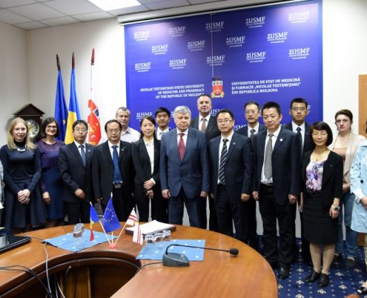 Cooperarea moldo-chineză ia amploare la USMF „Nicolae Testemițanu”
